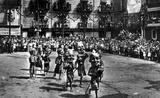 La Comparsa de Nans. Festes del Tura anys 30. Foto de l'Arxiu Joan Amades - CPCPTC